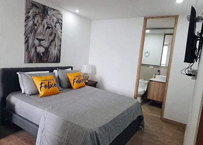 Apartamento En Sabaneta, Zona Mayorca, Medellin, Hermosa Vista A La Montanas